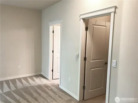 4321 Issaquah-pine Lake Road SE Sammamish WA 98075