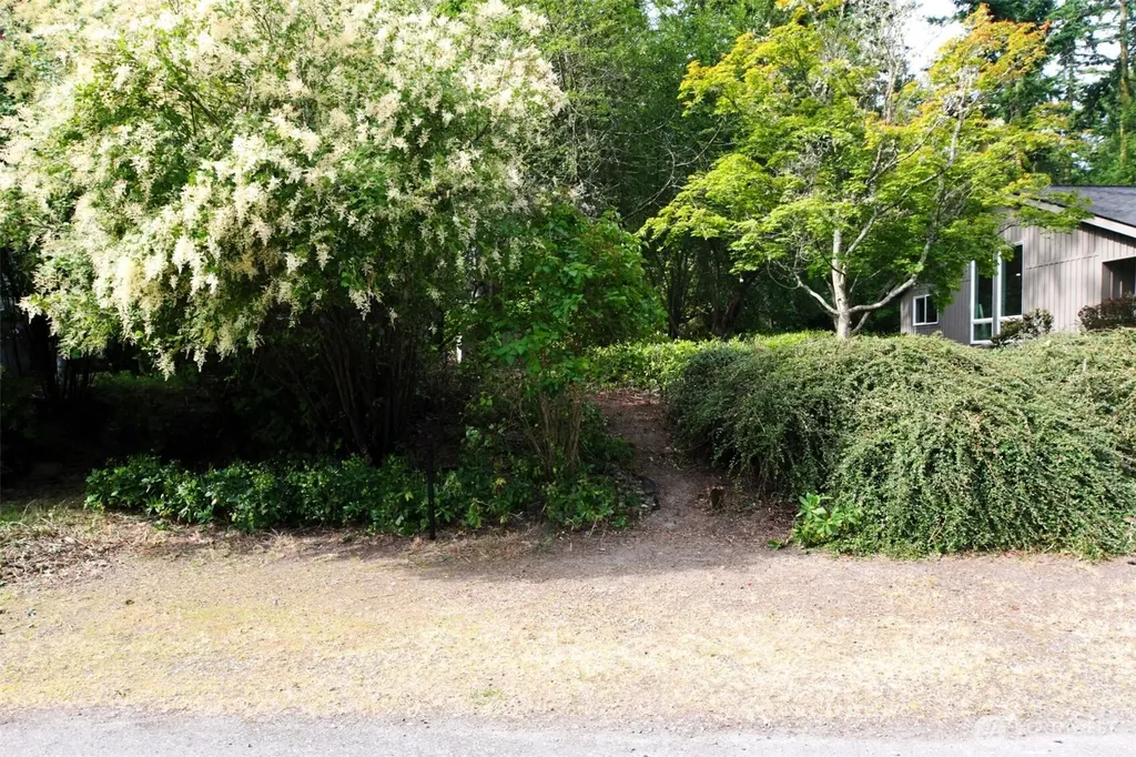 1042 Crest Avenue Port Townsend WA 98368