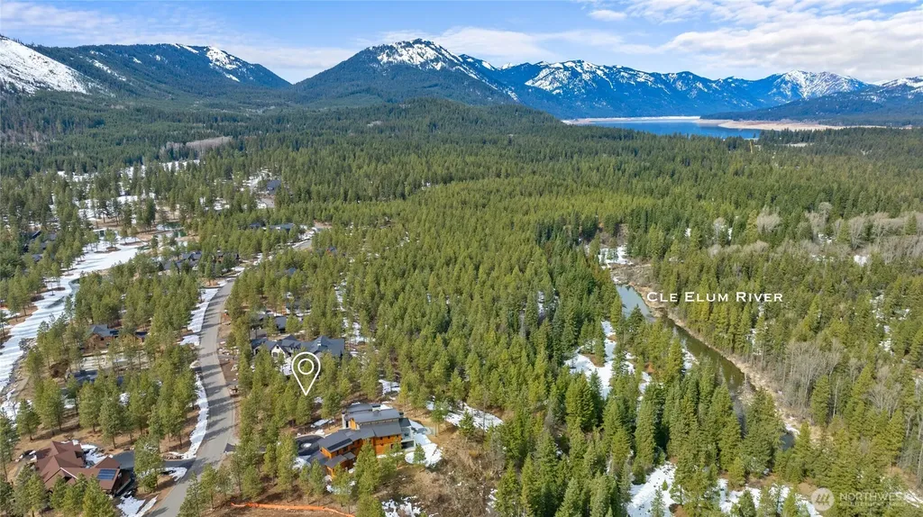 541 Gold Leaf Lane Cle Elum WA 98922