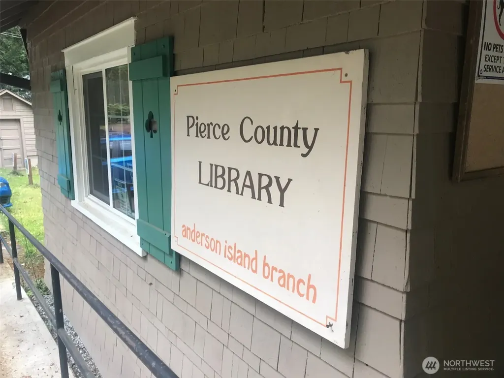 11205 110th Street Anderson Island WA 98303