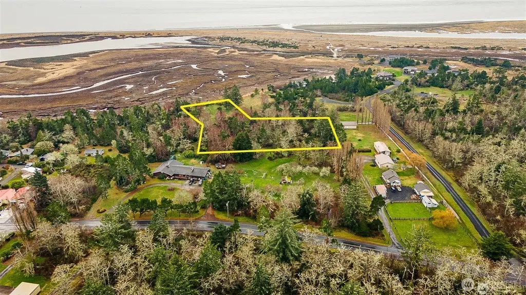 2680 Sunset Lane Tokeland WA 98590