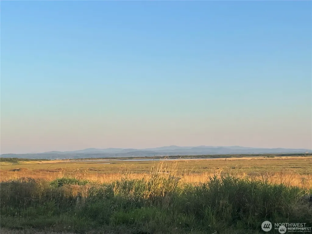 2680 Sunset Lane Tokeland WA 98590