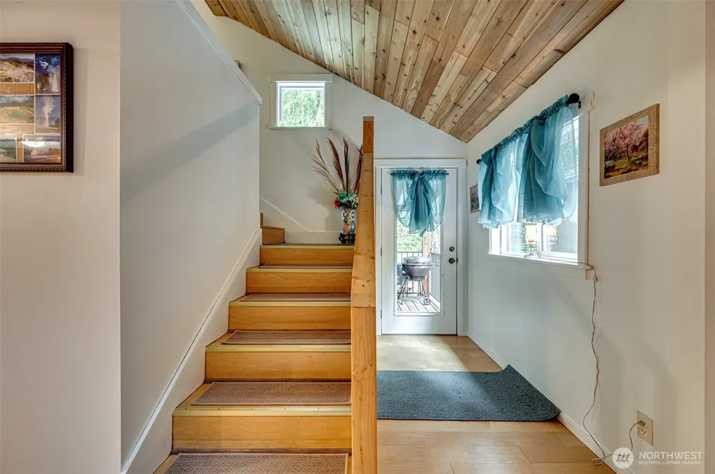 128 Northwoods Cabin Cougar WA 98616
