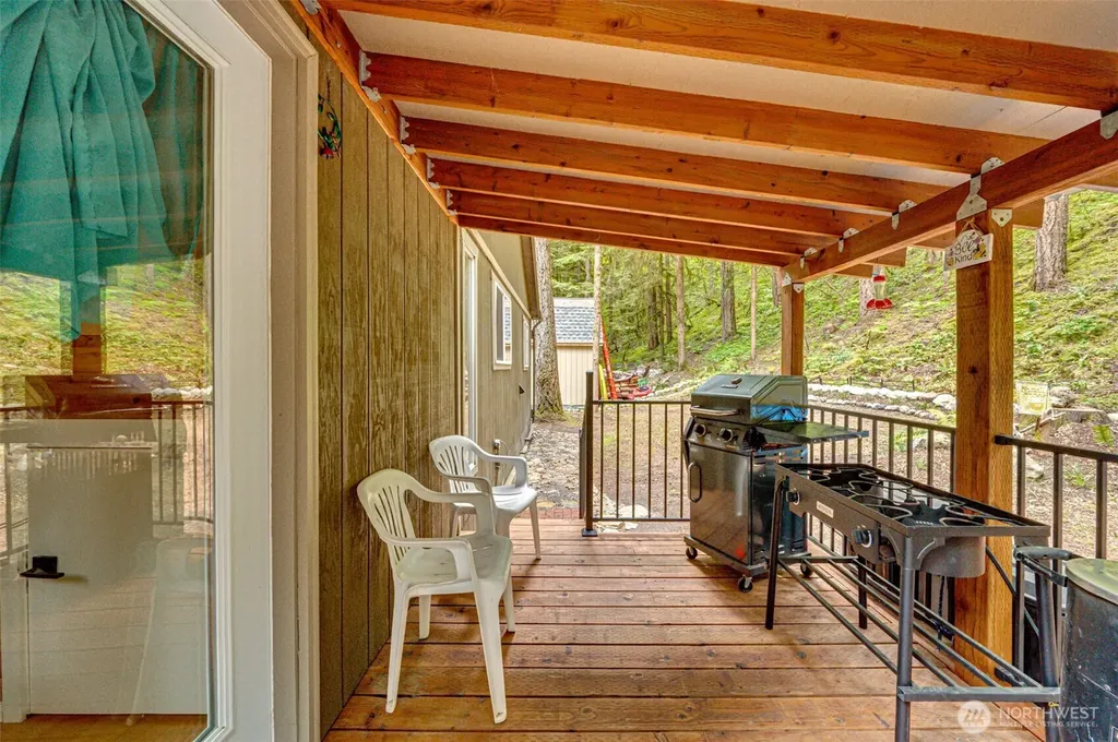 128 Northwoods Cabin Cougar WA 98616