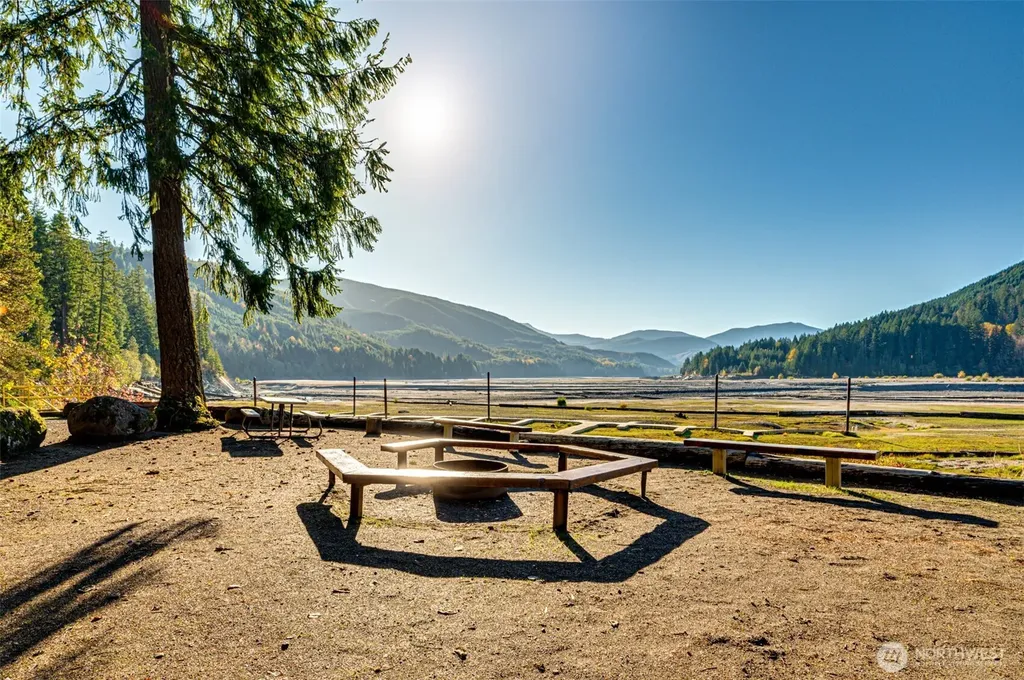 128 Northwoods Cabin Cougar WA 98616