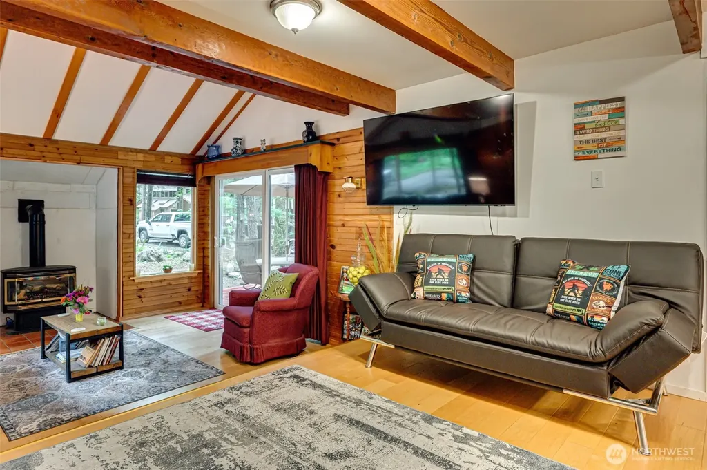 128 Northwoods Cabin Cougar WA 98616