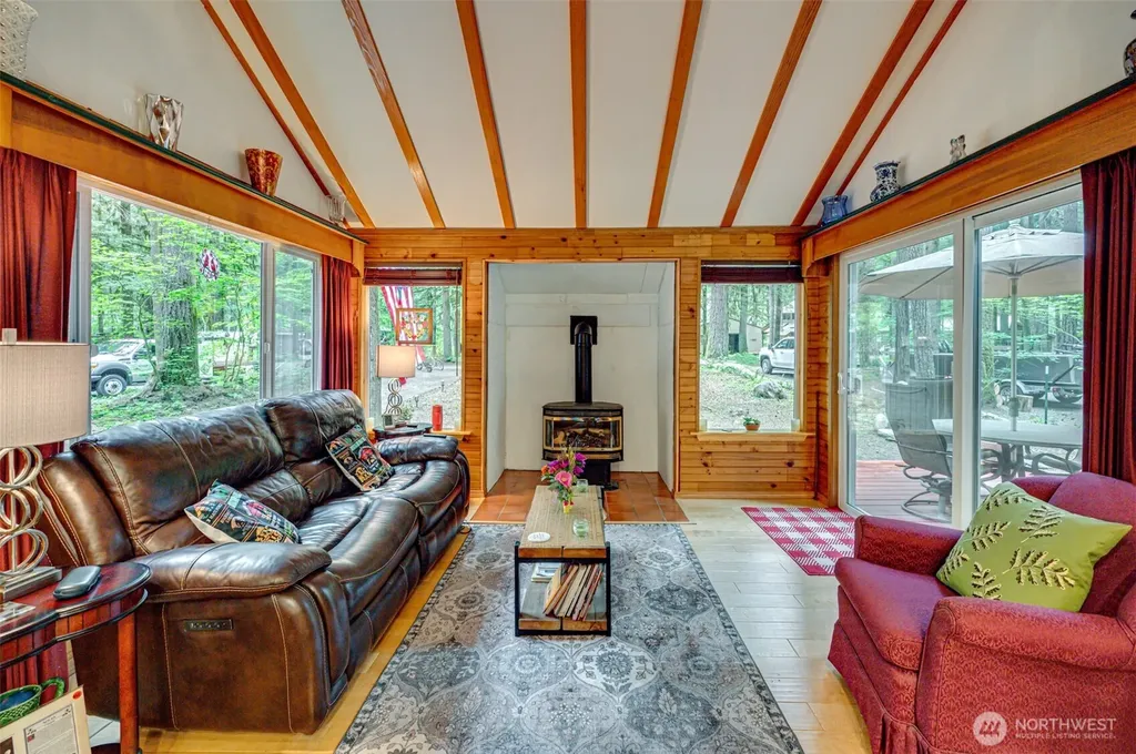 128 Northwoods Cabin Cougar WA 98616