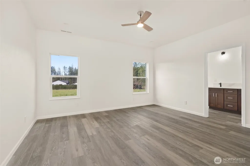 107 Winwood Lane Winlock WA 98596