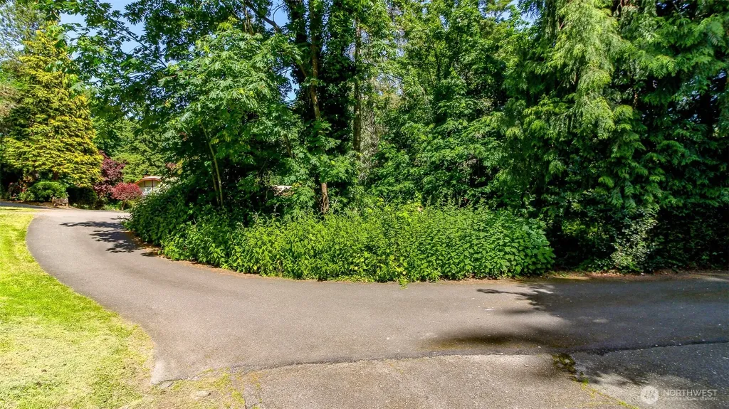 44 Raft Island Drive NW Gig Harbor WA 98335