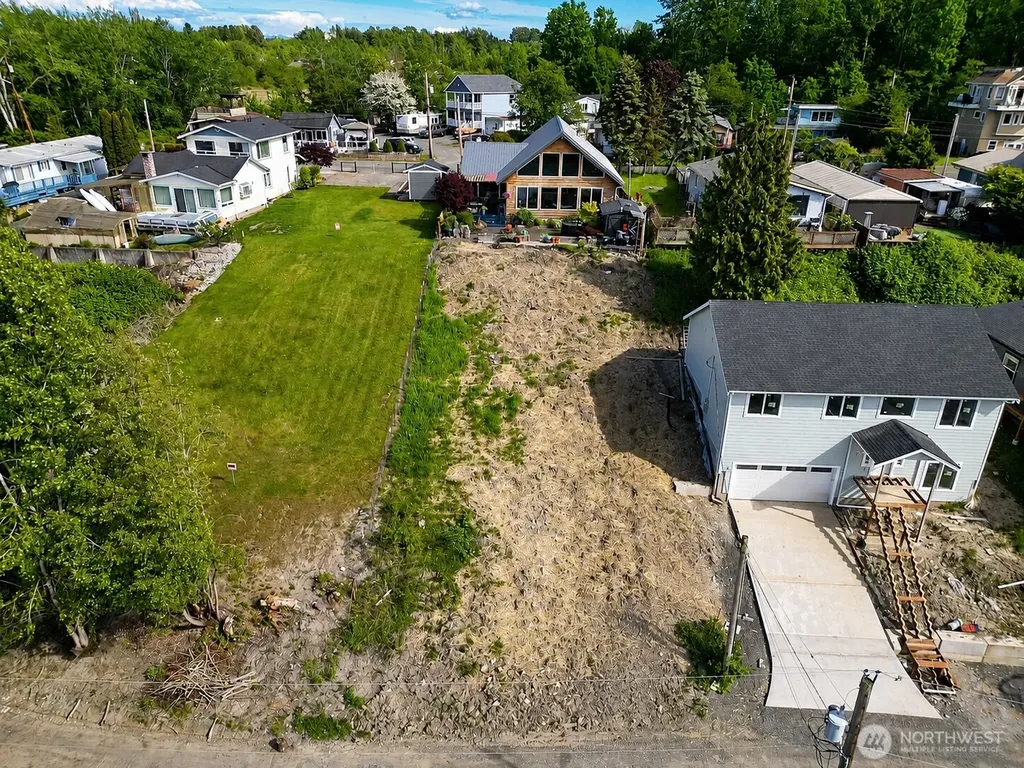 7530 Wooldridge Drive Blaine WA 98230