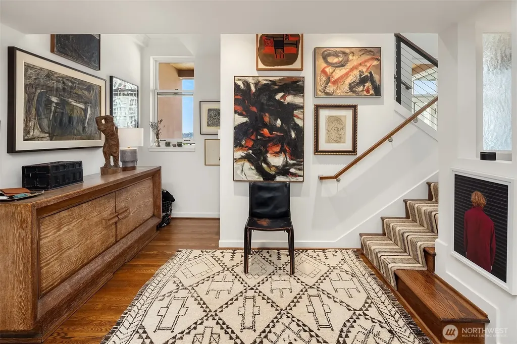 1009 Western Avenue Seattle WA 98104