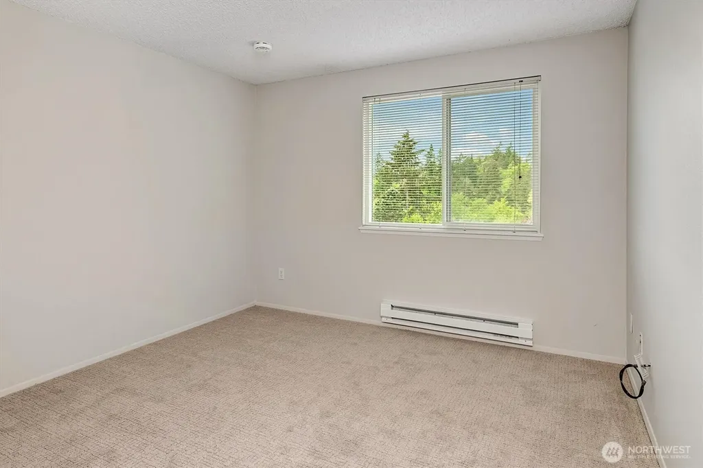1220 SW 132nd Lane Burien WA 98146