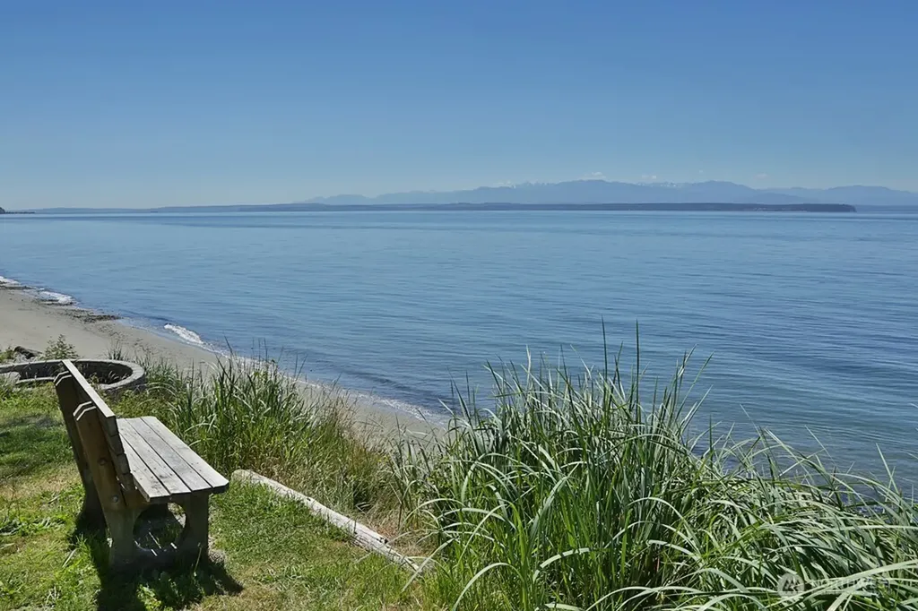 364 Gramayre Road Coupeville WA 98239