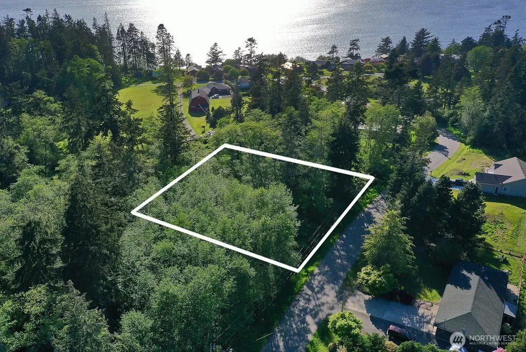 364 Gramayre Road Coupeville WA 98239