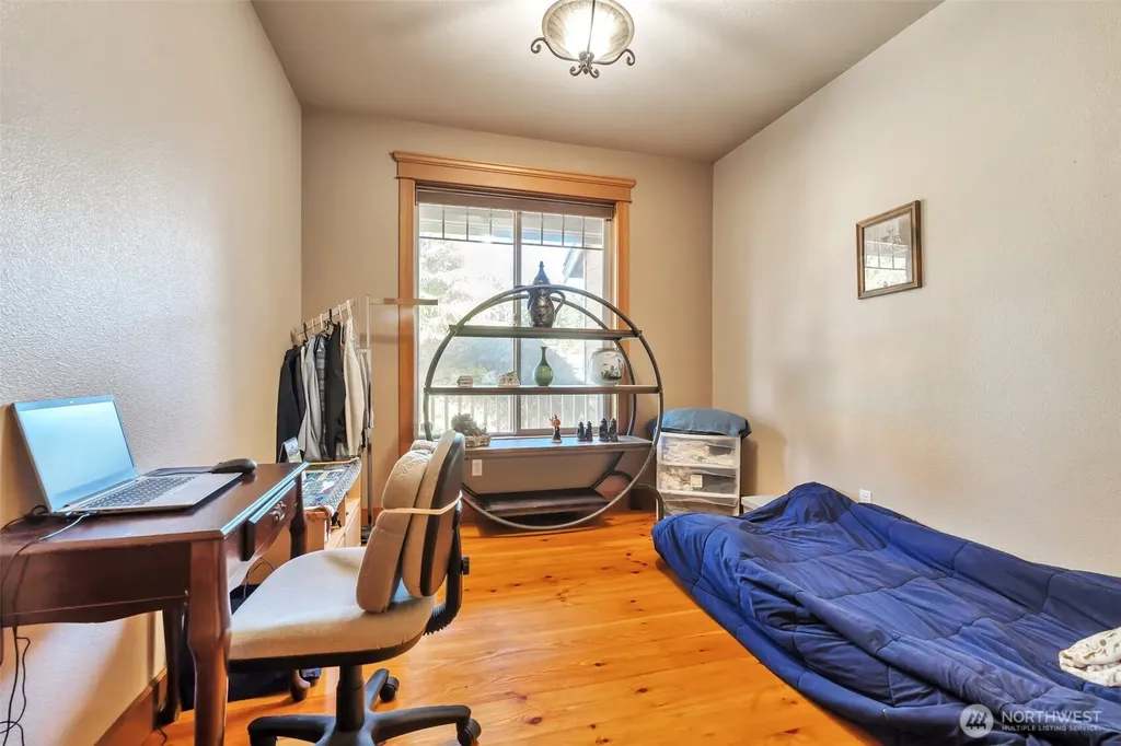 4711 Cleveland Avenue SE Tumwater WA 98501