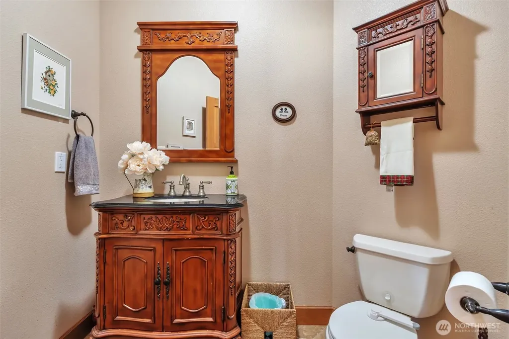 4711 Cleveland Avenue SE Tumwater WA 98501