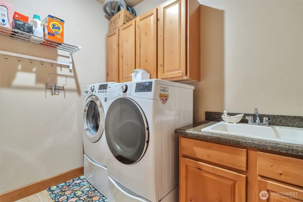 4711 Cleveland Avenue SE Tumwater WA 98501