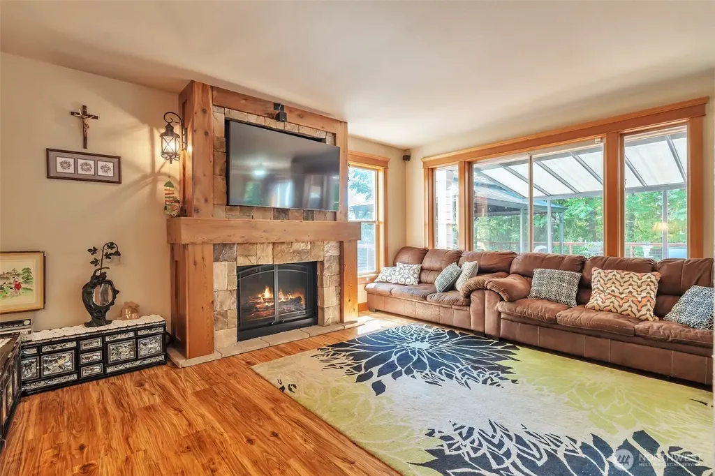 4711 Cleveland Avenue SE Tumwater WA 98501