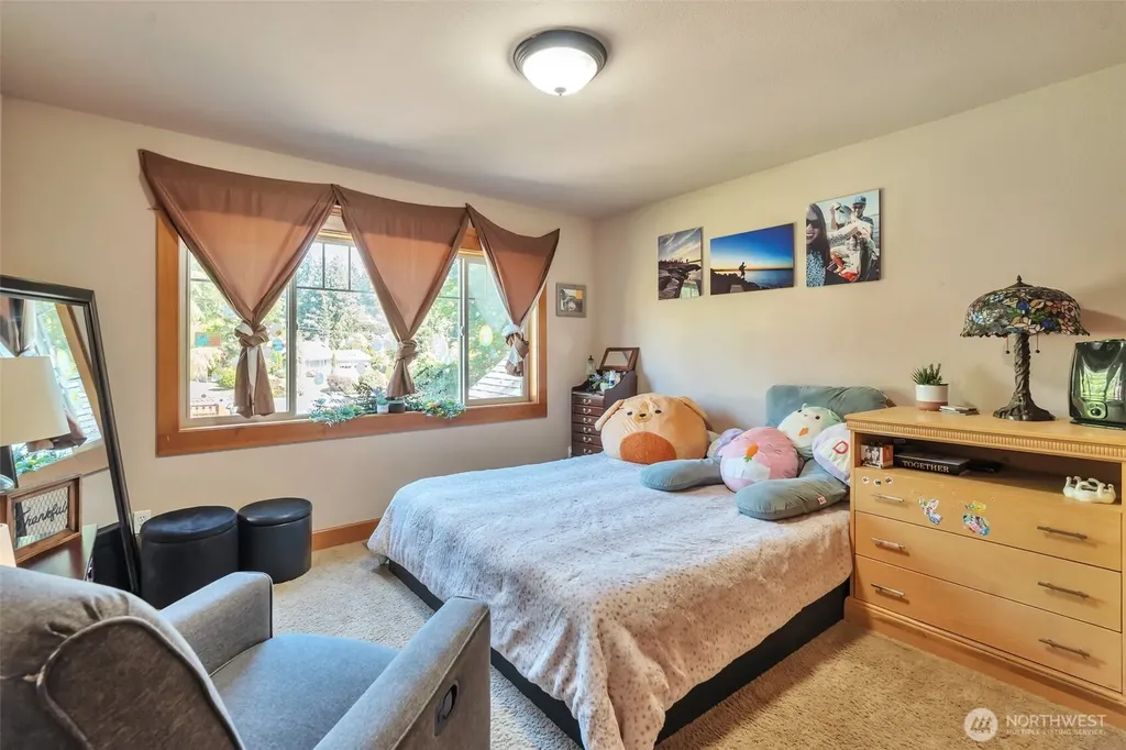 4711 Cleveland Avenue SE Tumwater WA 98501
