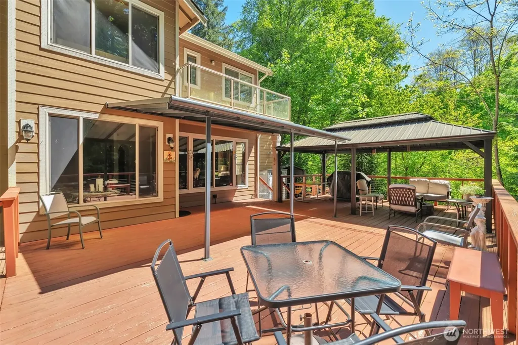 4711 Cleveland Avenue SE Tumwater WA 98501