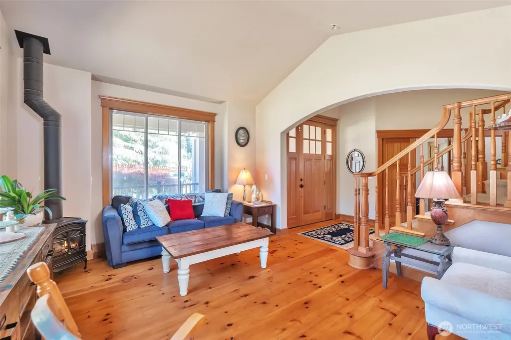 4711 Cleveland Avenue SE Tumwater WA 98501