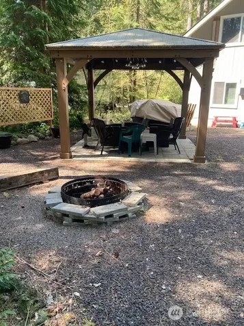 411 N Duckabush Drive E Hoodsport WA 98548