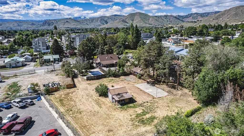 1314 Walnut Street Wenatchee WA 98801