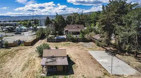 1314 Walnut Street Wenatchee WA 98801