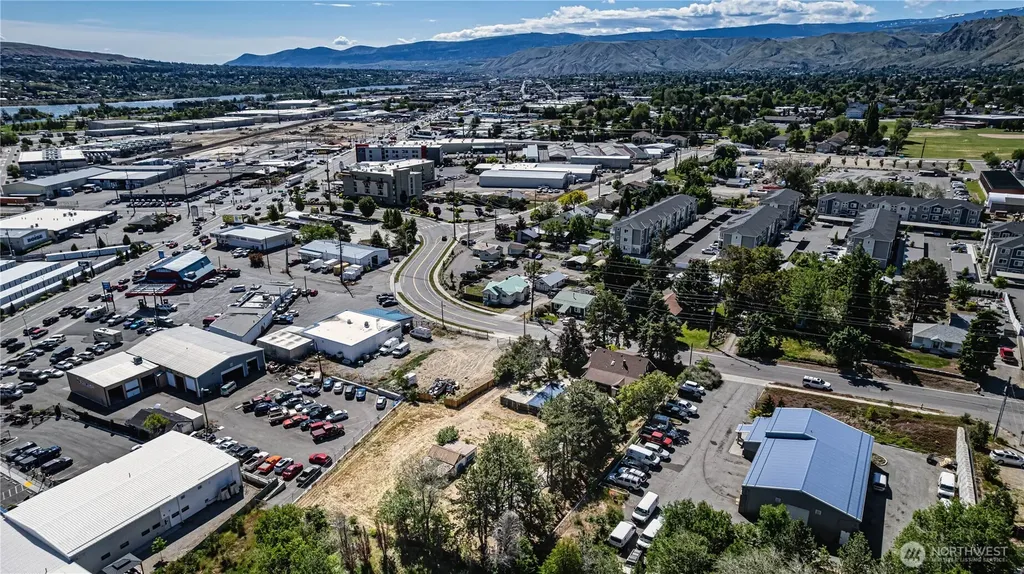 1314 Walnut Street Wenatchee WA 98801