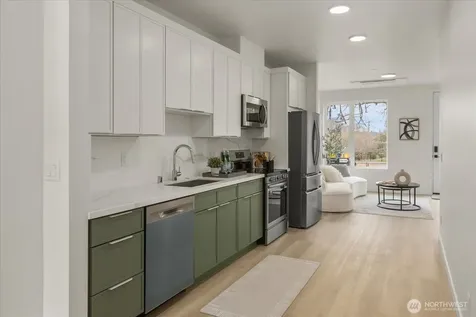 259 E Louisa Street Seattle WA 98102