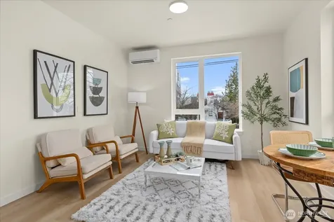 2372 Franklin Avenue E Seattle WA 98102