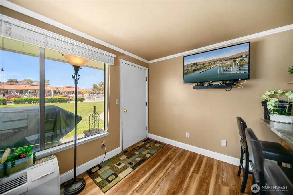 8903 Crescent Bar Road NW Quincy WA 98848