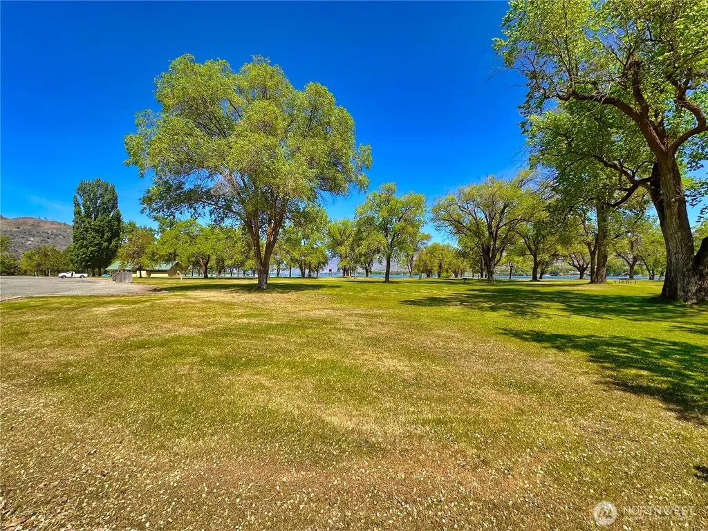 108 Tbd Eastlake Road Oroville WA 98844