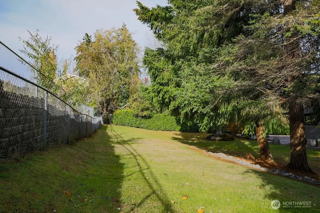 1111 NW Lowell Street Silverdale WA 98383