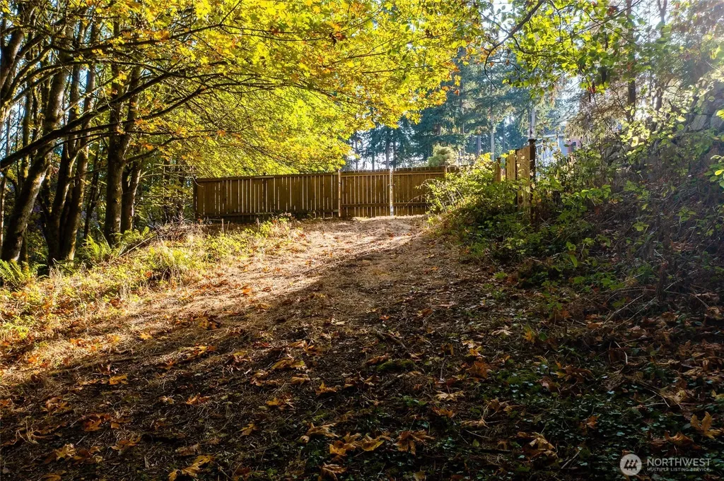 12511 Hallstrom Dr NW Drive NW Gig Harbor WA 98332