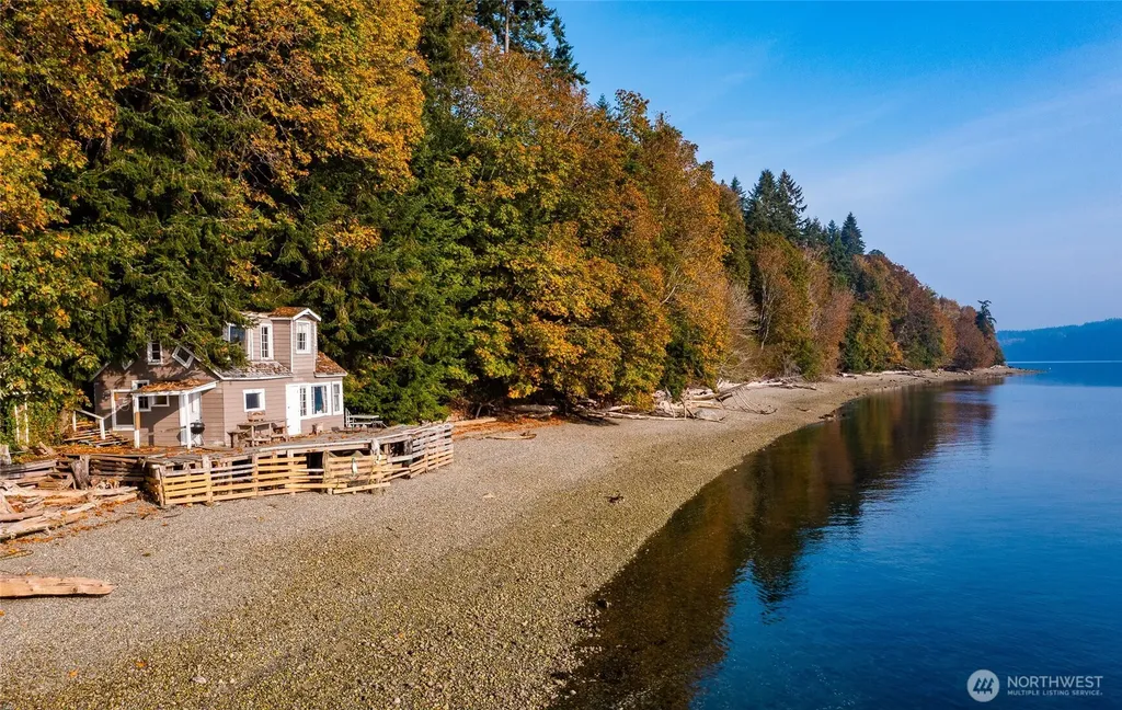 12511 Hallstrom Dr NW Drive NW Gig Harbor WA 98332