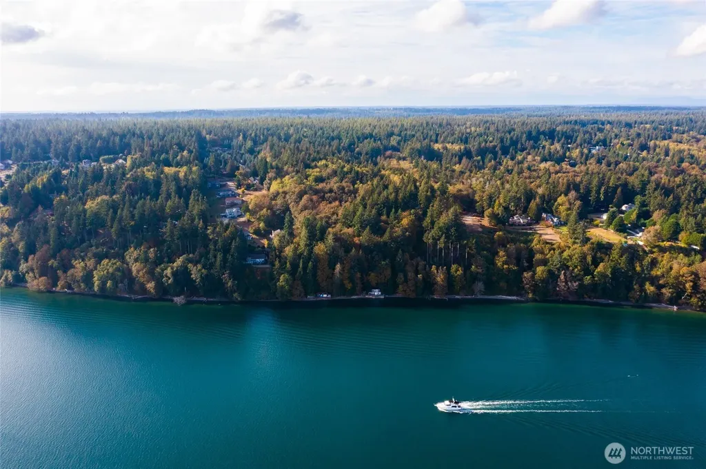 12511 Hallstrom Dr NW Drive NW Gig Harbor WA 98332