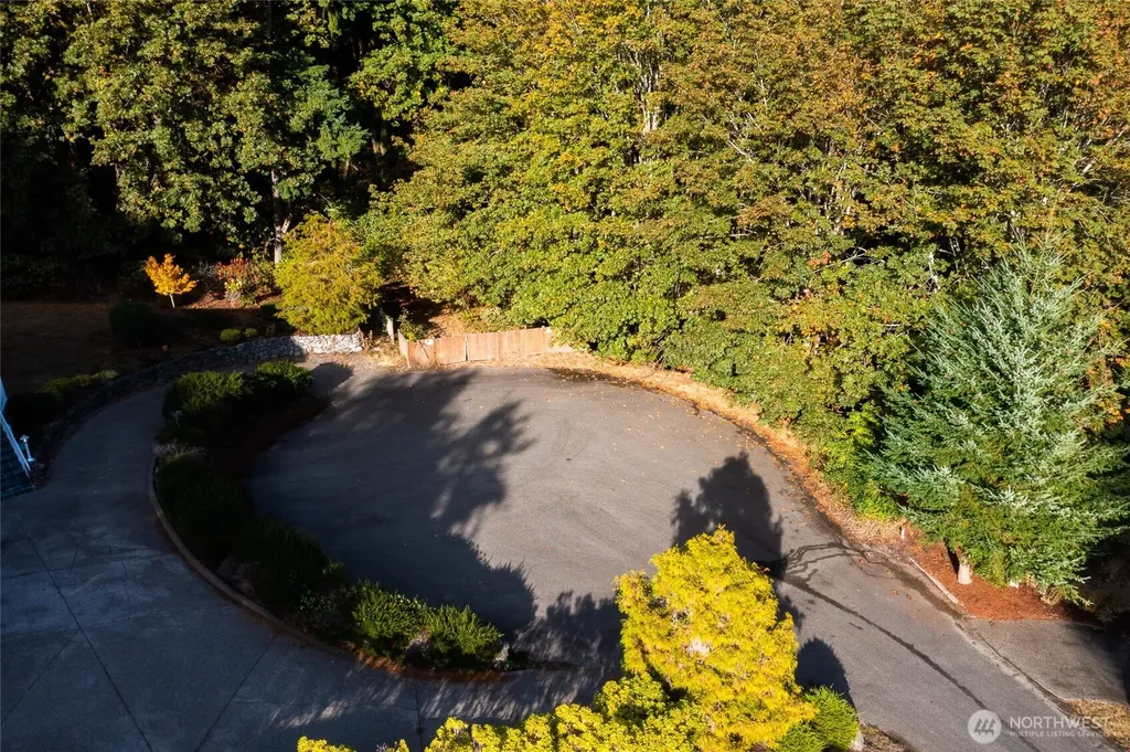 12511 Hallstrom Dr NW Drive NW Gig Harbor WA 98332
