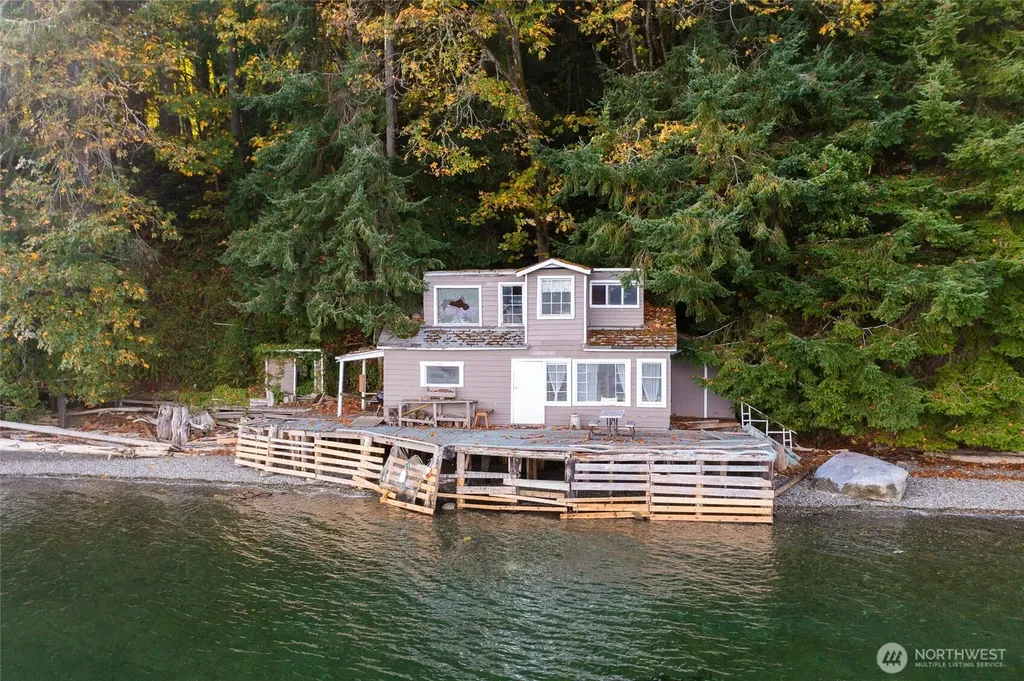 12511 Hallstrom Dr NW Drive NW Gig Harbor WA 98332