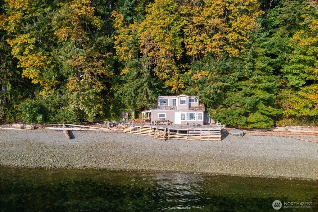 12511 Hallstrom Dr NW Drive NW Gig Harbor WA 98332