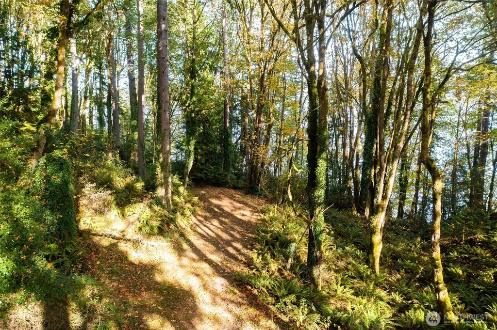 12511 Hallstrom Dr NW Drive NW Gig Harbor WA 98332