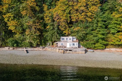 12511 Hallstrom Dr NW Drive NW Gig Harbor WA 98332