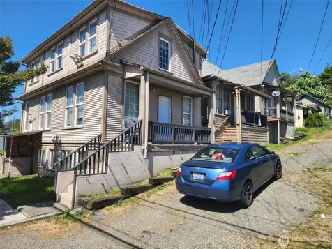 1637 Center Street Tacoma WA 98409