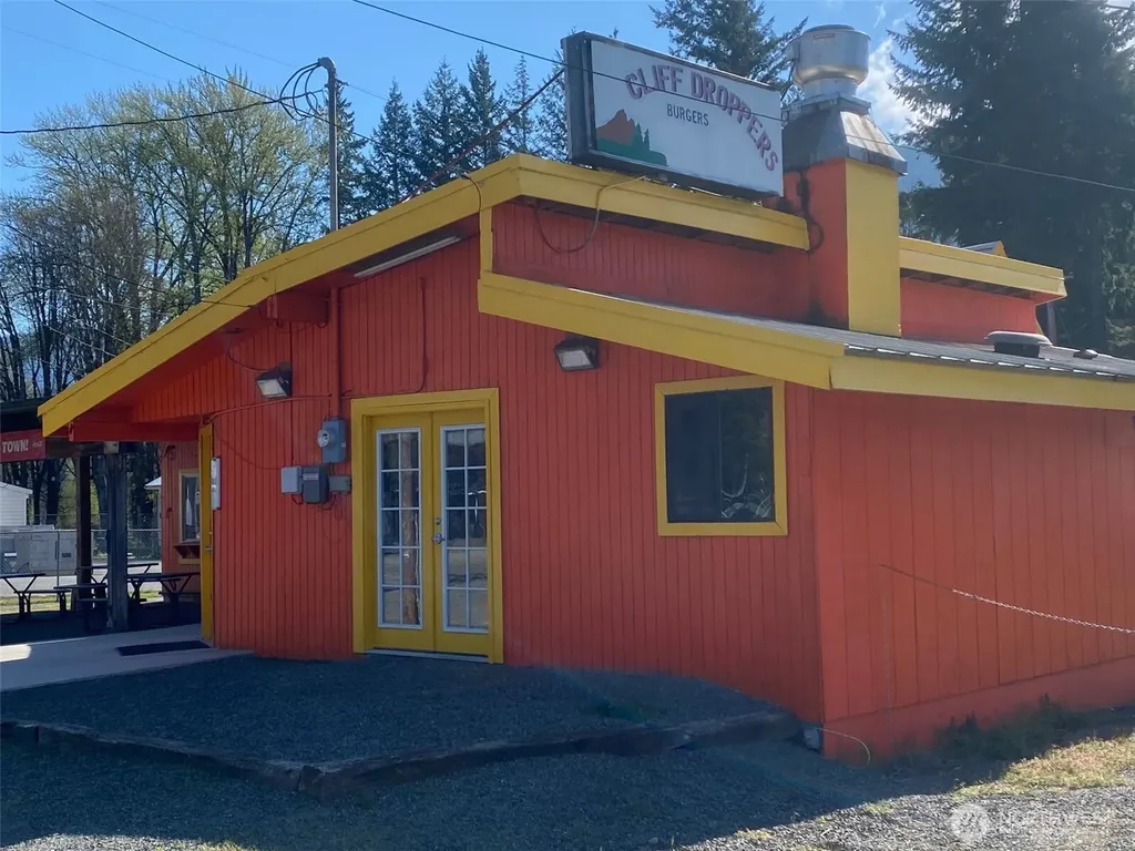 12968 Us Highway 12 Packwood WA 98361