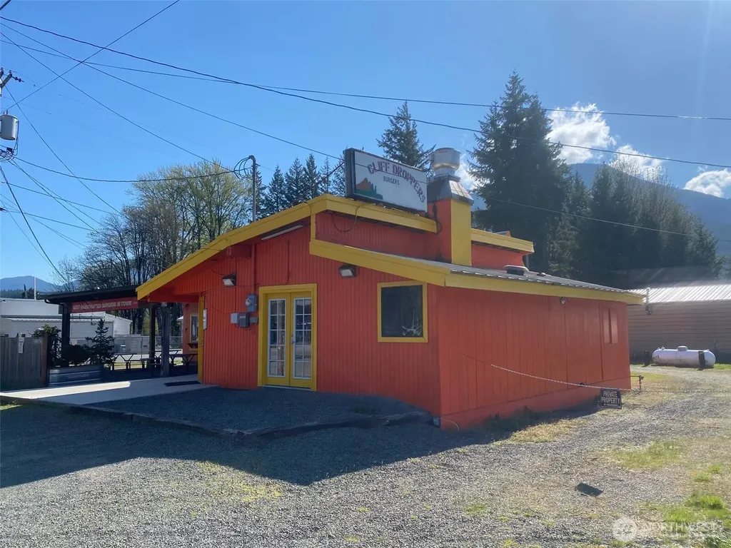 12968 Us Highway 12 Packwood WA 98361