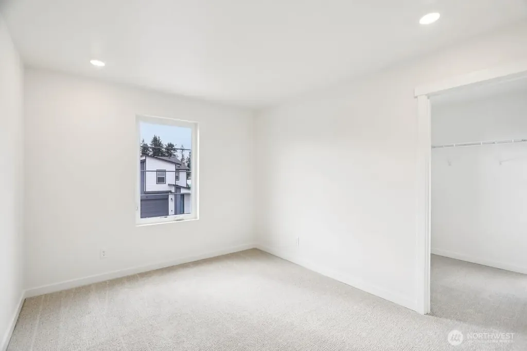 8567 46th Place NE Marysville WA 98270