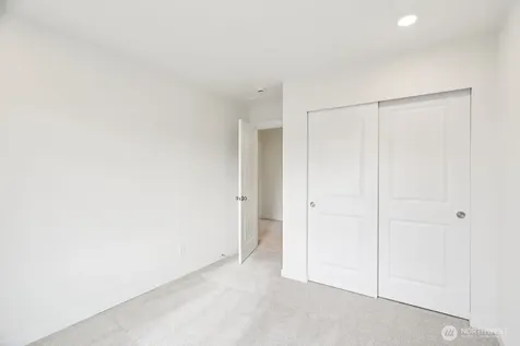 8567 46th Place NE Marysville WA 98270