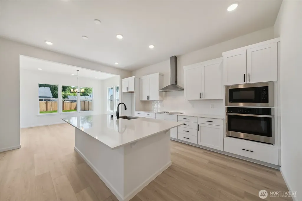 936 Lucas Avenue Buckley WA 98321