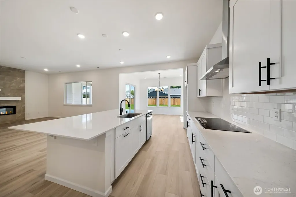 936 Lucas Avenue Buckley WA 98321