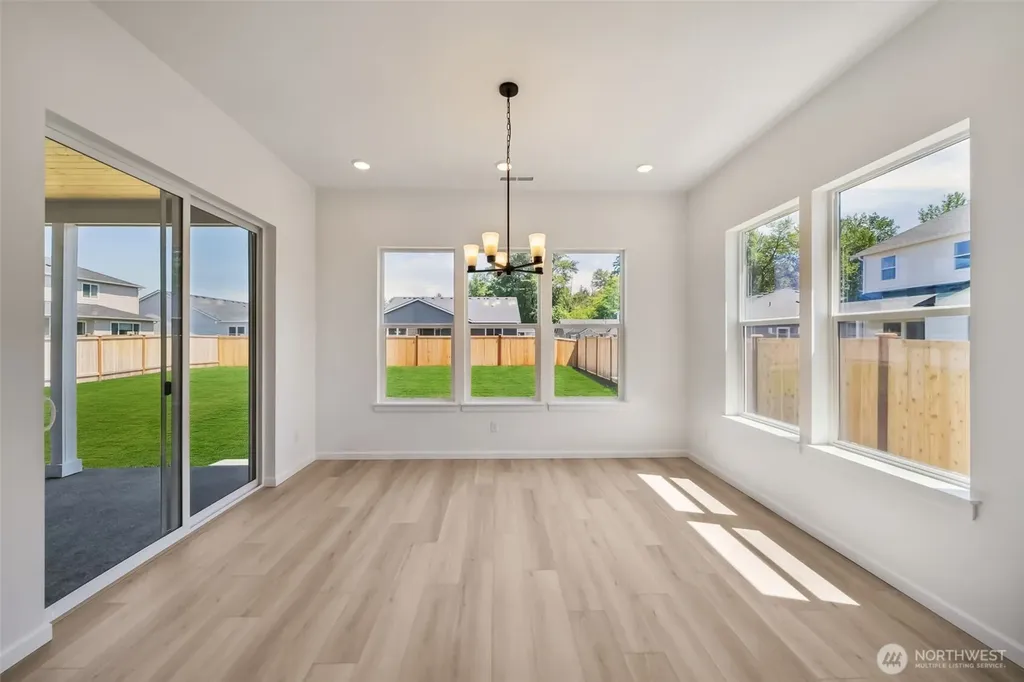 936 Lucas Avenue Buckley WA 98321